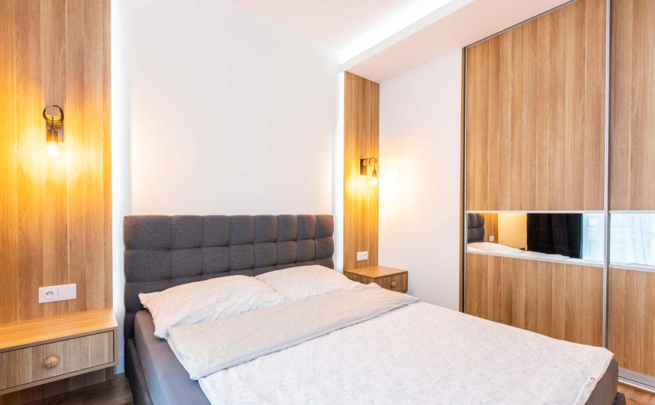 Galeria Rondo Wiatraczna Apartments Warschau Exterior foto